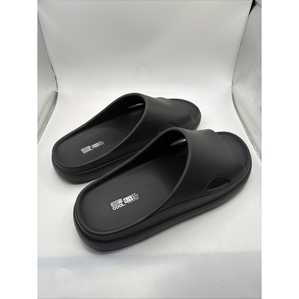 32 Degree Cool Cushion Slide,‎ Wear anywhere, Size Large Black. W9-10, M 7-8